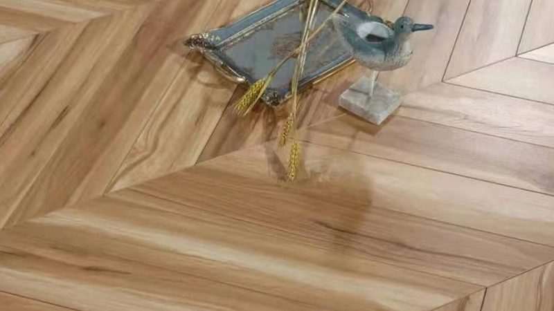 揭秘实木门材质之谜：十大品牌对比解析